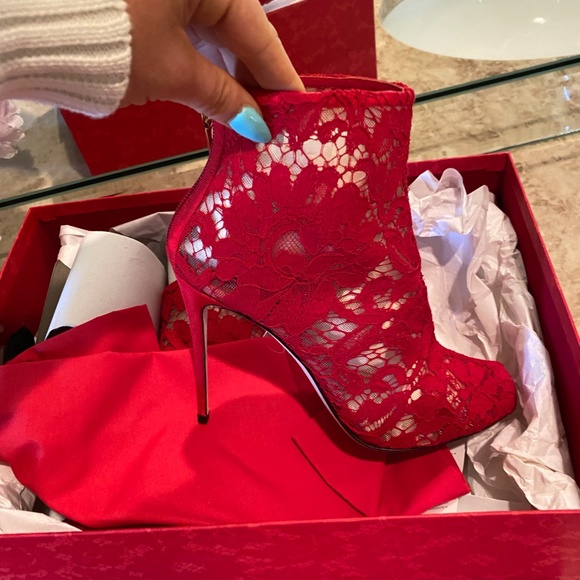BRAND NEW DOLCE & GABBANA BETH RED LACW TOE ANKE BOOTS - Picture 8 of 16